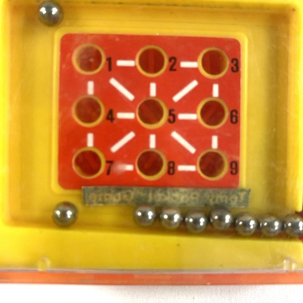 Tomy Pocket Tic-Tac-Score Game 1970's Collectors Item Vintage TESTED & WORKING